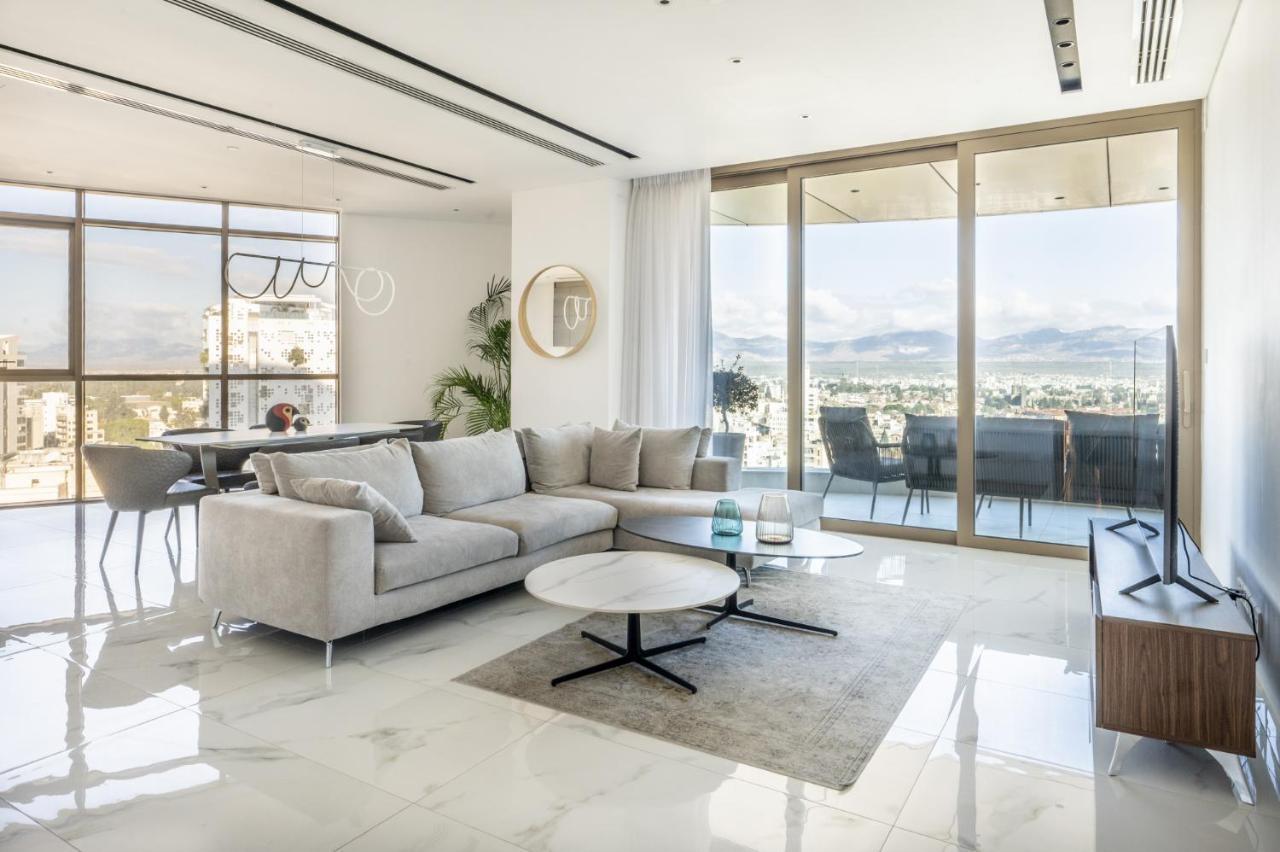 360 Nicosia - Luxury Apartment Panoramic View Eksteriør billede